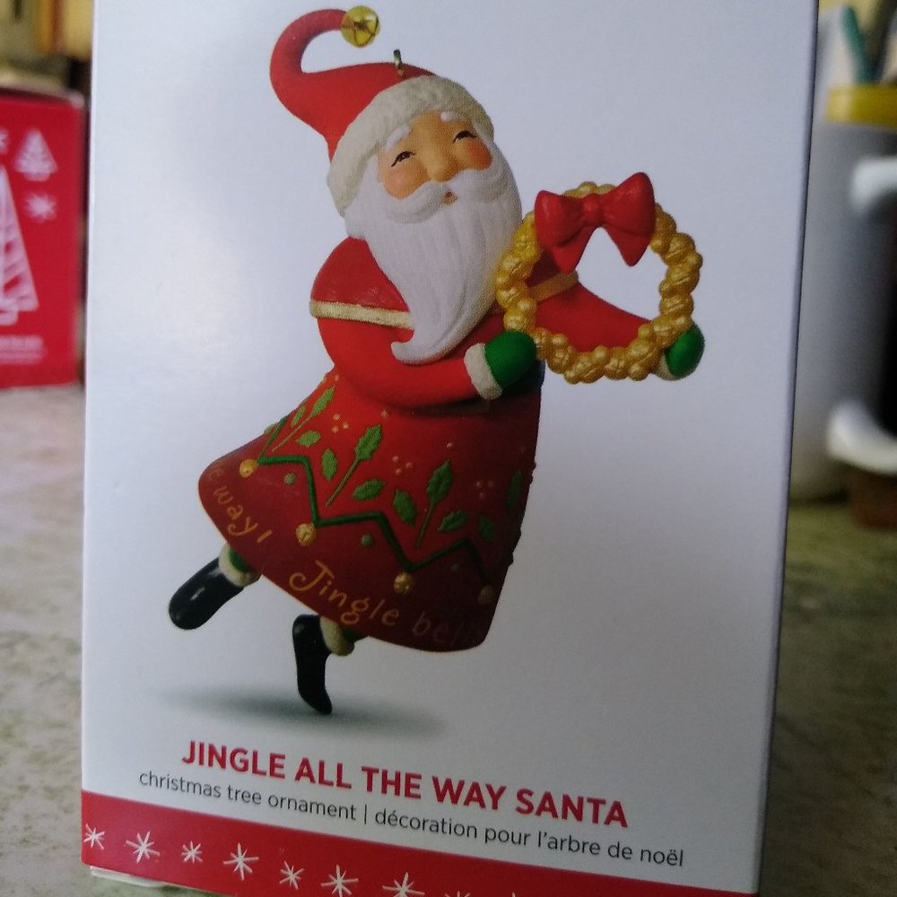 Hallmark Keepsakes Santa Ornament 2016